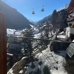 Biancas Luxury Close Ischgl & Pool Ganze