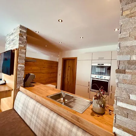 Biancas Luxury Close Ischgl & Pool Ganze كابل