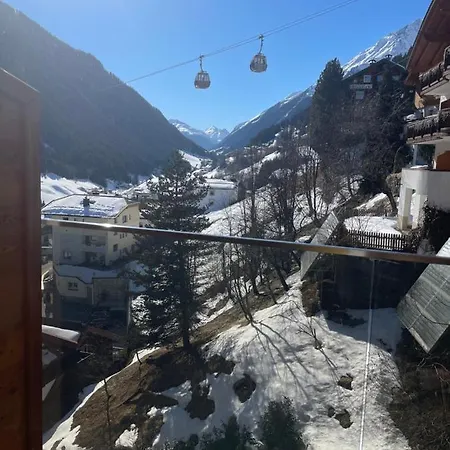 Biancas Luxury Close Ischgl & Pool Ganze