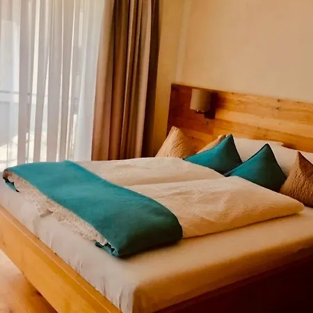 Biancas Luxury Close Ischgl & Pool Ganze Daire *